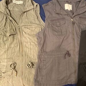 Women’s vest size XL. Green, Gray, & Blk. 3 for $20. Like new.